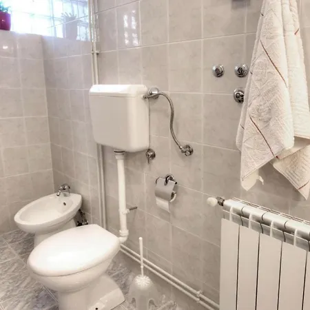 In Mit Grill Apartament Baška