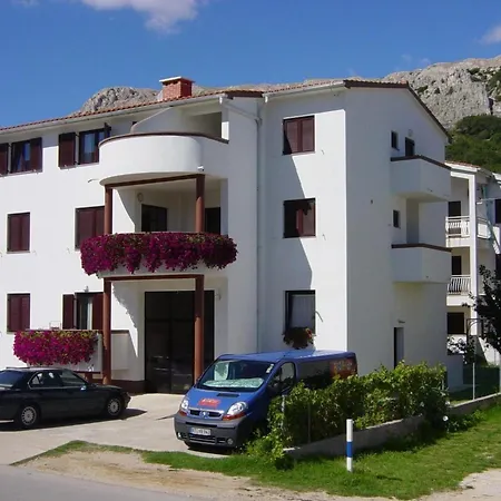 Apartment In Mit Grill *